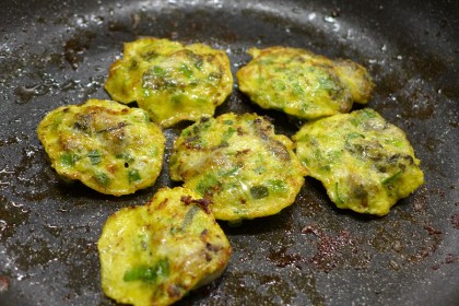 직접 굴전을 부어야 하는 가게 | 인스티즈