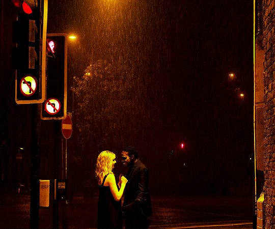 런던 대학에 합격해서 여성전용 하숙집에서 살게됐는데... | 인스티즈