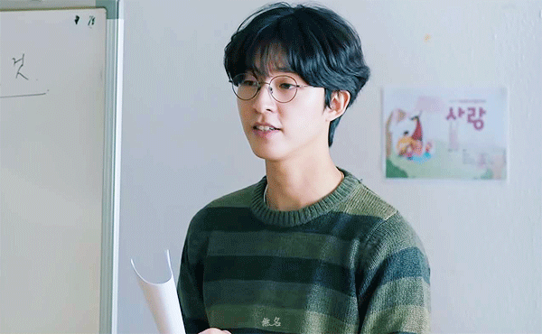 근현대사 운동권 역할 하고싶다는 배우 안은진.twt | 인스티즈