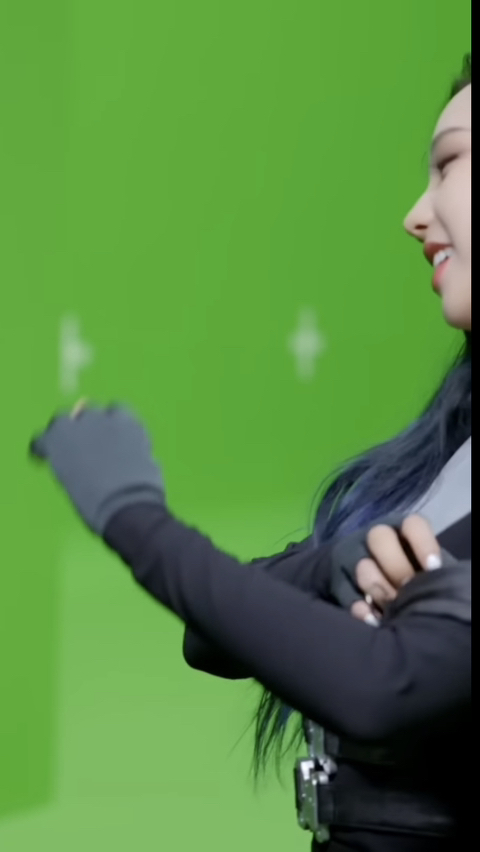 에스파 윈터 가뿐하게 공주님 안기 성공하는 지젤 보고 호기롭게 도전하는 카리나 | 인스티즈