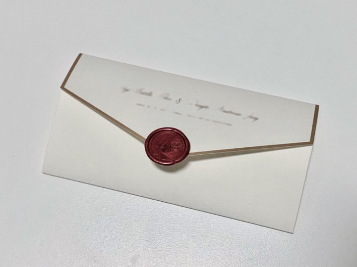 청첩장을 받았는데 컨셉이 로판인 것에 대하여 | 인스티즈