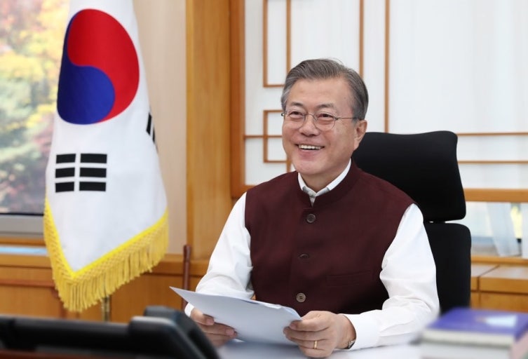 일본 대법원 의자랑 똑같은 한국 대법원 의자 | 인스티즈