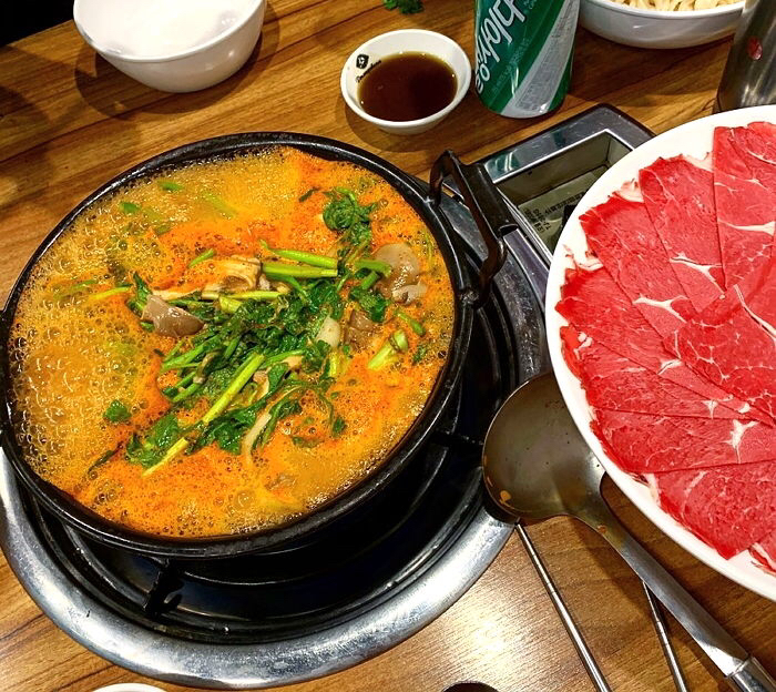 등촌샤브칼국수.jpg - 악플달면 쩌리쩌려버려 - ＊여성시대＊ 차분한 20대들의 알흠다운 공간 등촌샤브칼국수.jpg