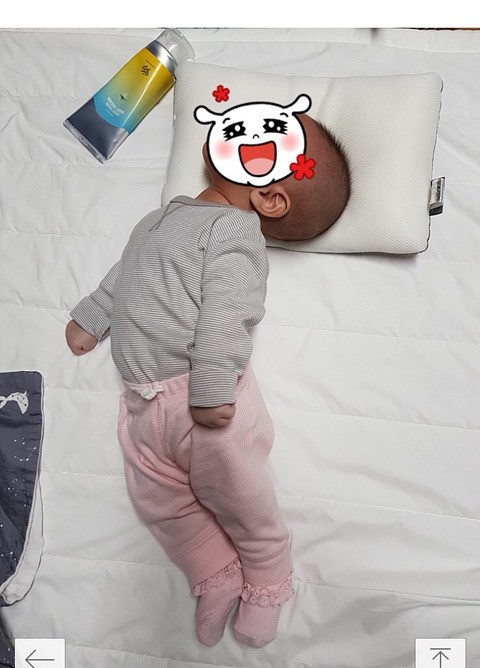 아기 누워있는 자세가 불안해요 | 인스티즈