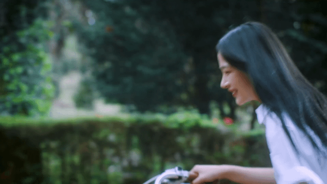 뉴진스 버블검 뮤직비디오 감독이 쓴 작업 후기 | 인스티즈