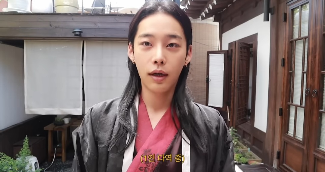 일주일 간 장발로 머리 붙이기 챌린지 한 남자 유투버(+두 번째 도전) | 인스티즈