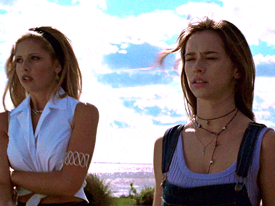 친구들이랑 음주운전으로 뺑소니 사고내서 그냥 시체 바다에 유기하고 잊고 살았는데 | 인스티즈