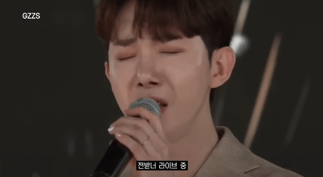 음향사고에 대처하는 14년차 아이돌 짬바 | 인스티즈
