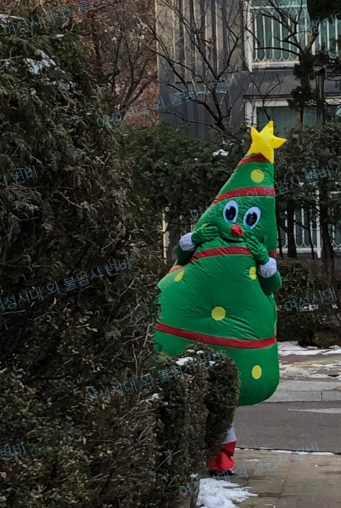 크리스마스에 친구 만나기로했는데 이러고 나옴ㅋㅋㅋ | 인스티즈