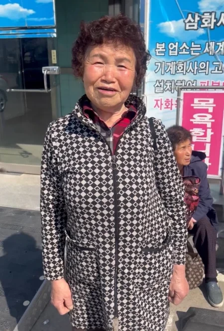 산불에 8일 못 씻은 할머니들, '목욕탕' 모셔갔더니… | 인스티즈