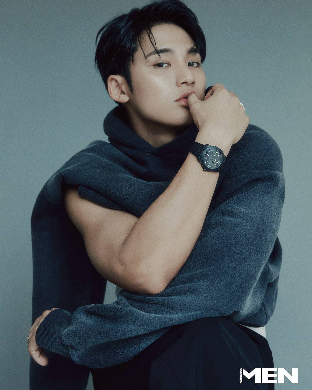불가리X세븐틴 민규 맨 노블레스 7월호 | 인스티즈
