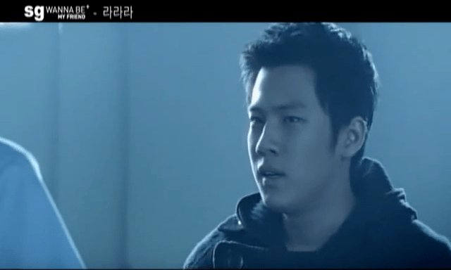 곡은 신나지만 뮤비는 공포 그 자체 | 인스티즈