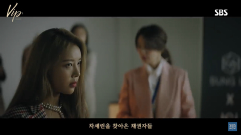 명품 트렁크쇼를 위해 사채 5억 쓴 스타 유튜버 | 인스티즈