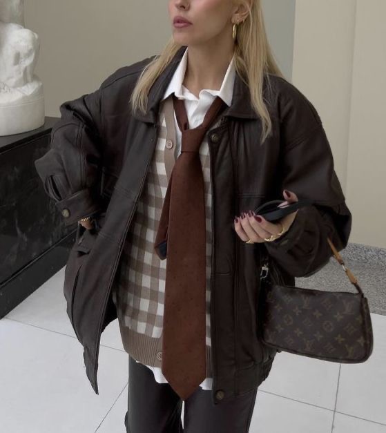 여자들 넥타이 패션 유행하면 좋겠는 글.jpg | 인스티즈