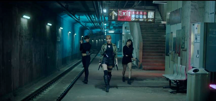 수도 한복판에 버려진 지하철역이 있다? | 인스티즈