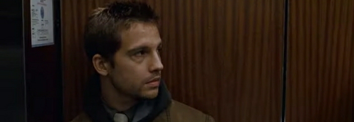 고층 건물 엘리베이터에 갇힌 5명. 이들 중 1명은 사람이 아니다. 데블 | 인스티즈