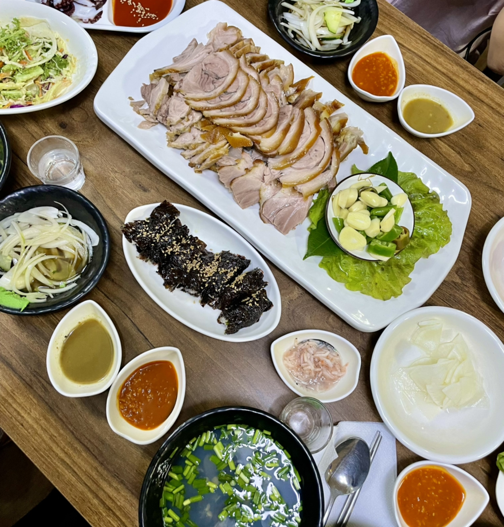 연산순수장족발 대표 사진