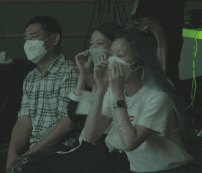 데뷔날 7번 울었다고 해서 MSG인줄 알았는데 진짜 데뷔 쇼케하면서 7번 넘게 운 아이돌 | 인스티즈