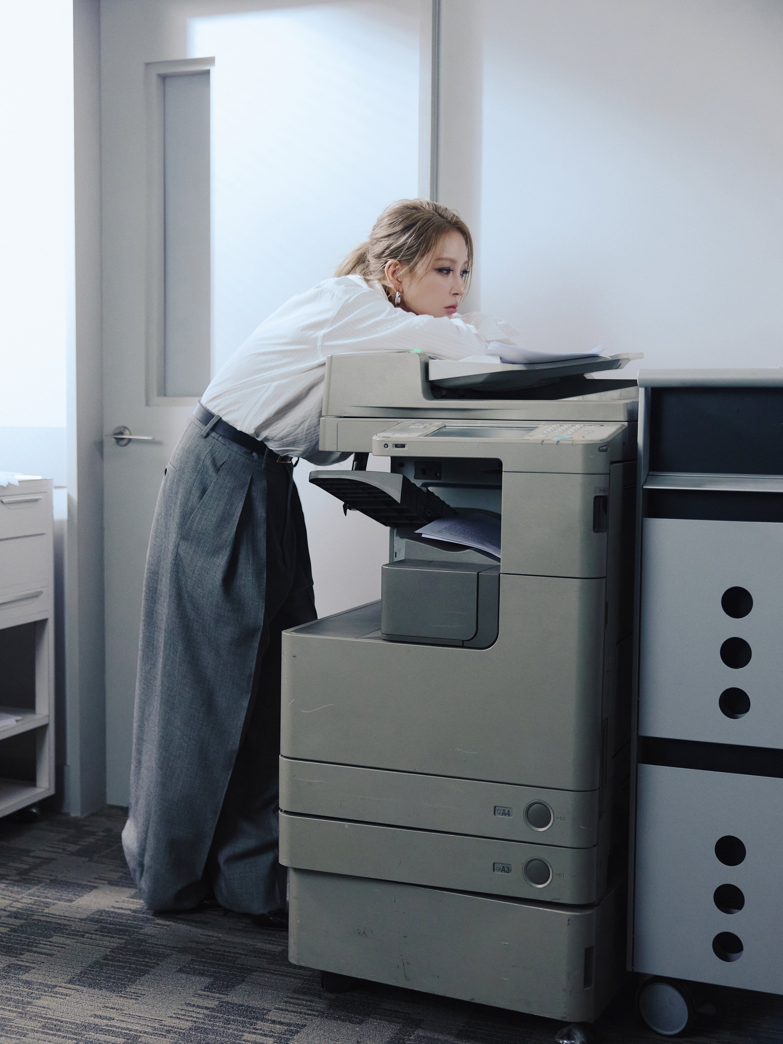 스엠이 니들 취향 몰라서 다 시도해봤어 라고 말하는거 같은 보아 정규 11집 컨셉.jpgif | 인스티즈