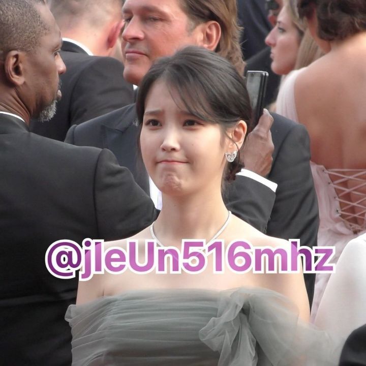 아이유 칸 레드카펫 게티이미지와 팬이 찍은 직찍 | 인스티즈