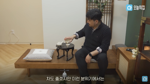 한국적인 감성과 현대 소품을 사용해 방꾸미기 | 인스티즈