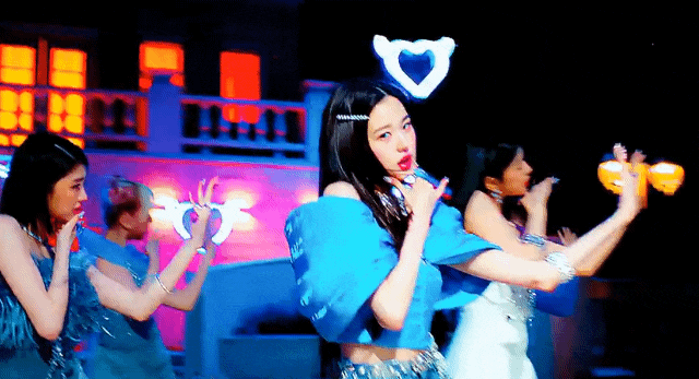 걸그룹 멤버들이 반대했다가 대박난 노래.......jpg | 인스티즈