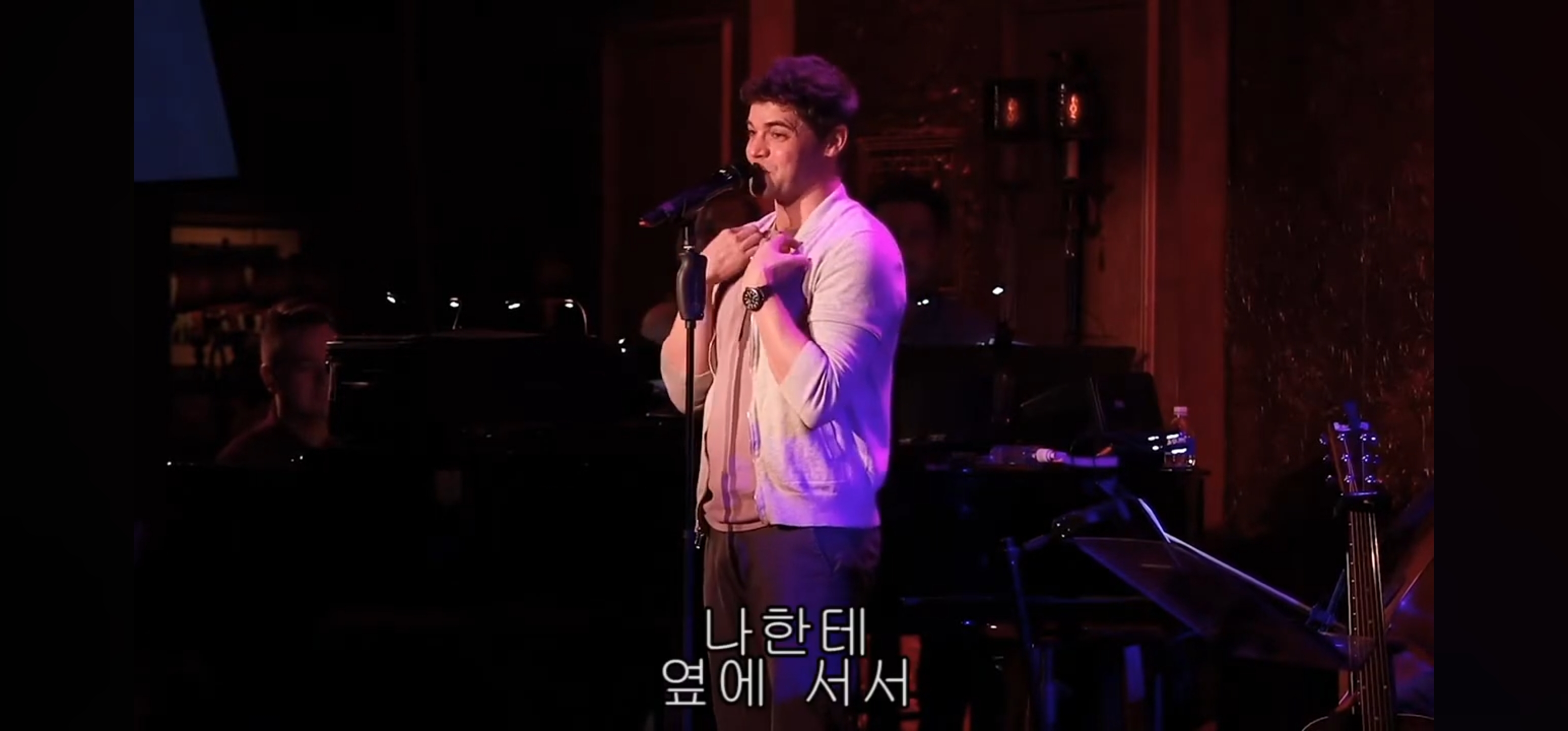 이제 와서 말하지만 휴 잭맨, 잭 에프론 대신 위대한 쇼맨이란 영화를 세상에 나온 게 한 건 나야! 그게 무슨 소리냐고?.jpg | 인스티즈