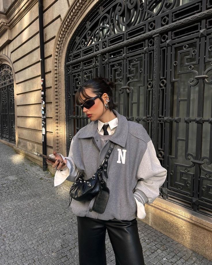 여자들 넥타이 패션 유행하면 좋겠는 글.jpg | 인스티즈