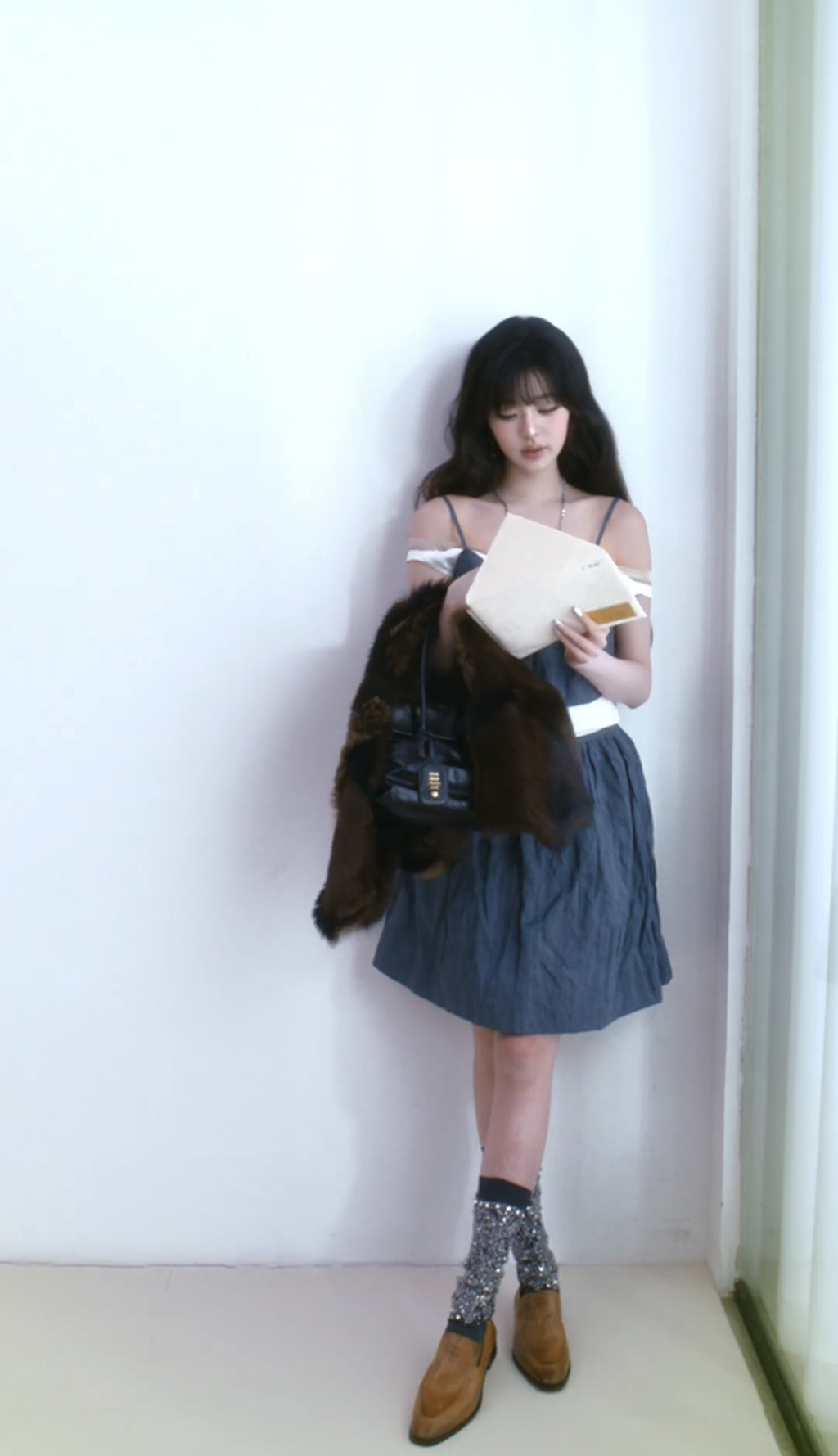 미우미우 SS26 티저 속 장원영 | 인스티즈