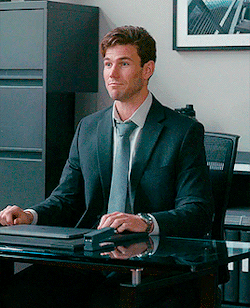 15금인데 이래도 되나 싶은 혐관클리셰 로코 영화.jpgif | 인스티즈