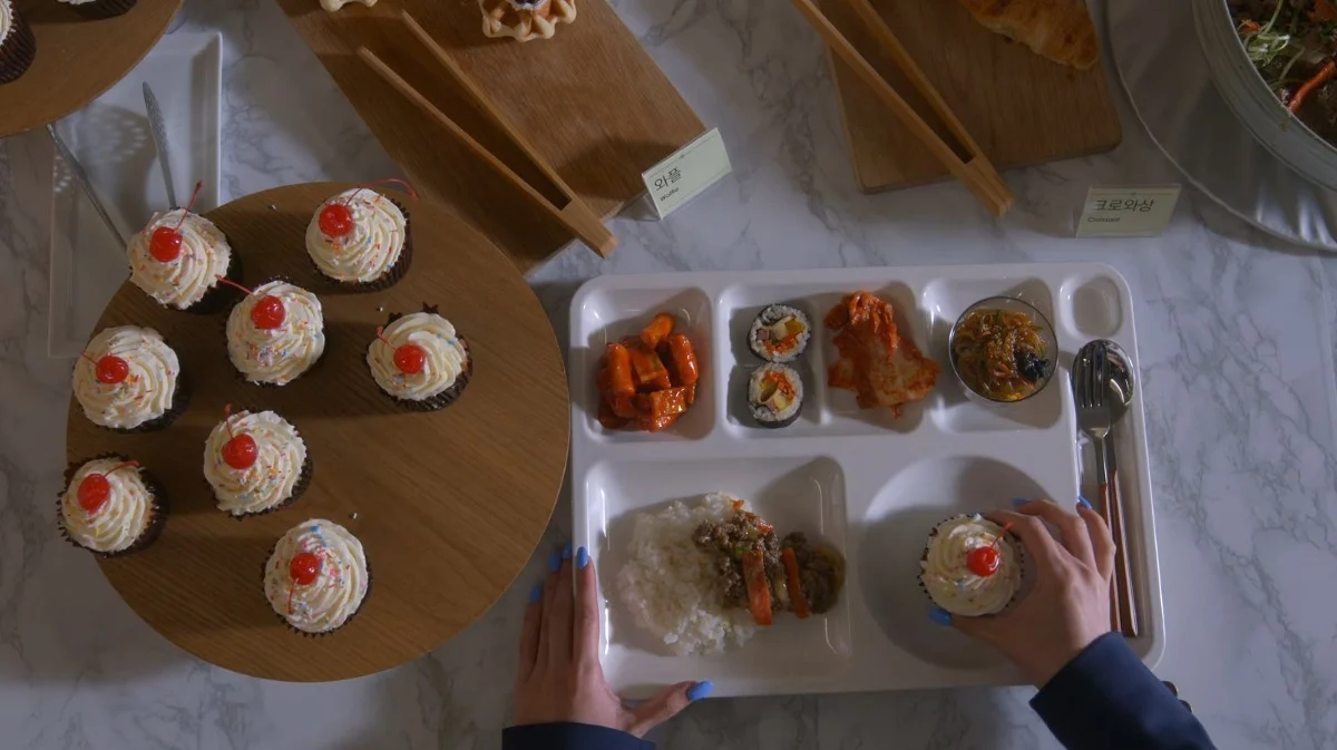 한국인들 기겁하는 중인 한국 배경 넷플 하이틴 미드 상태..jpg | 인스티즈