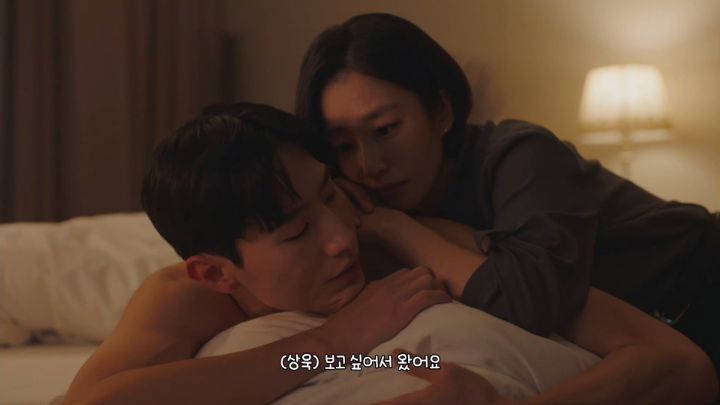 공무원 남자가 여자 출장 숙소에 몰래 들어와있는 신 연출한 드라마 (추가 및 수정) | 인스티즈