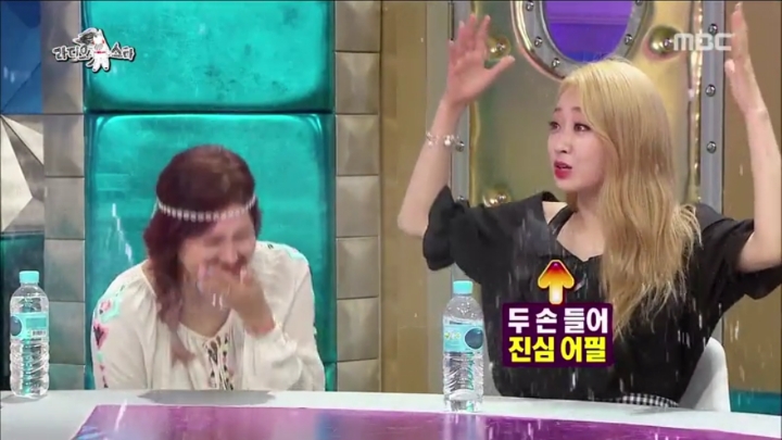 솔비 좋아하는것 같은 경리 (우리가 친해지고 싶은 언니 앞에서 보이는 모습) | 인스티즈