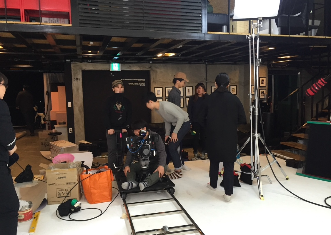 ㅠㅠ연예인이랑 일하는데 놀랍지도 않음 | 인스티즈