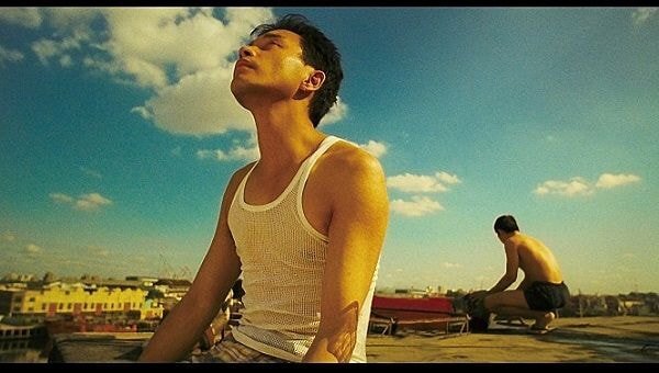 당시 완전 탑스타 남배우 둘이서 지들끼리 구질구질한 퀴어영화 찍음.jpgif | 인스티즈