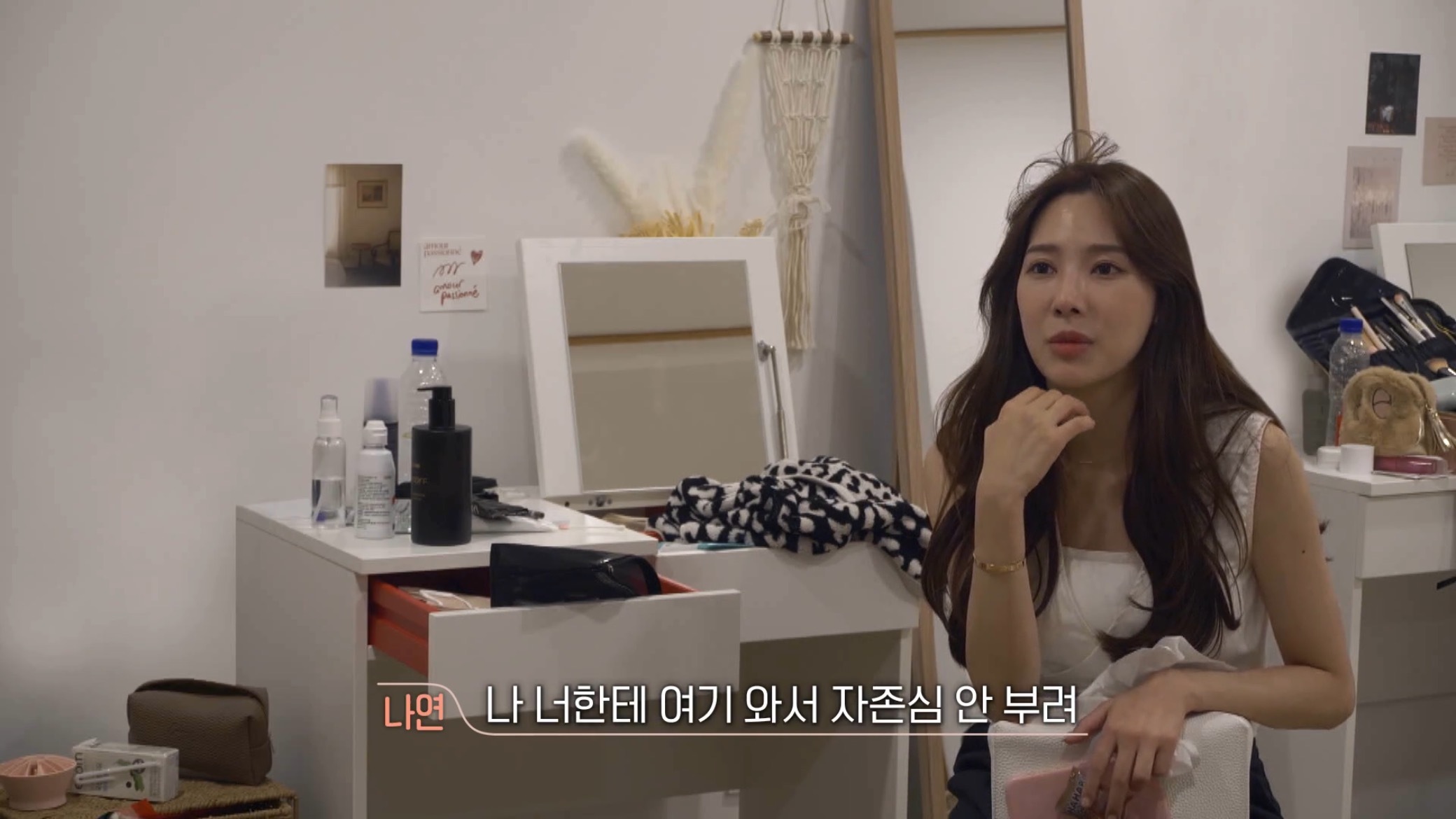 환승연애 프로그램 취지가지고도 싸우는 나연X희두.jpg - 악플달면 쩌리쩌려버려 - ＊여성시대＊ 차분한 20대들의 알흠다운 공간 환승연애... 