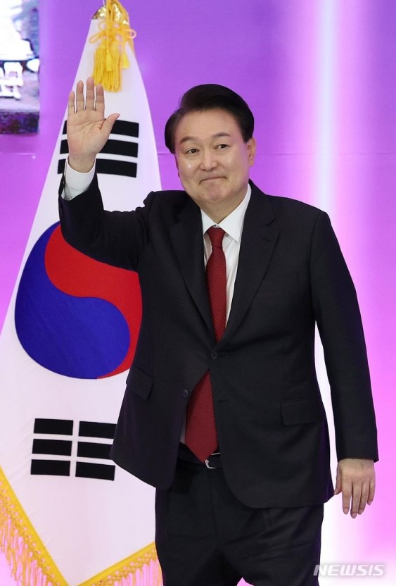 내년부터 일본 중학생들이 배우게 될 교과서 내용 | 인스티즈