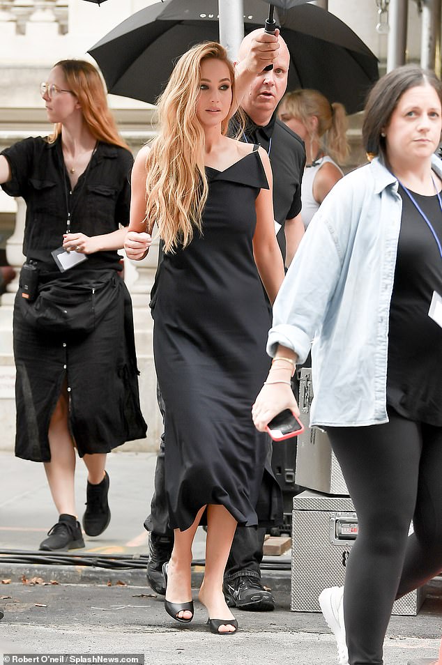 제니퍼 로렌스 스타일리스트 바꾸기 전 후 | 인스티즈