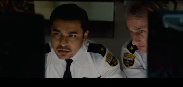 고층 건물 엘리베이터에 갇힌 5명. 이들 중 1명은 사람이 아니다. 데블 | 인스티즈