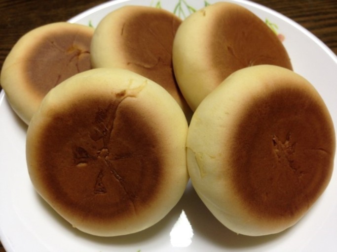 한 번 먹기 시작하면 끝도 없이 들어간다는 그 빵.jpg | 인스티즈