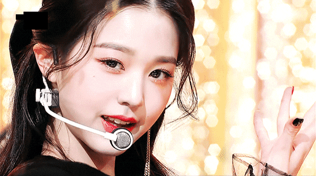 올해로 벌써 19살이 되었다는 아이브 장원영.jpg | 인스티즈
