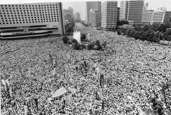민주화 운동의 흔적을 아직도 기록하고 있는 대학교들 | 인스티즈