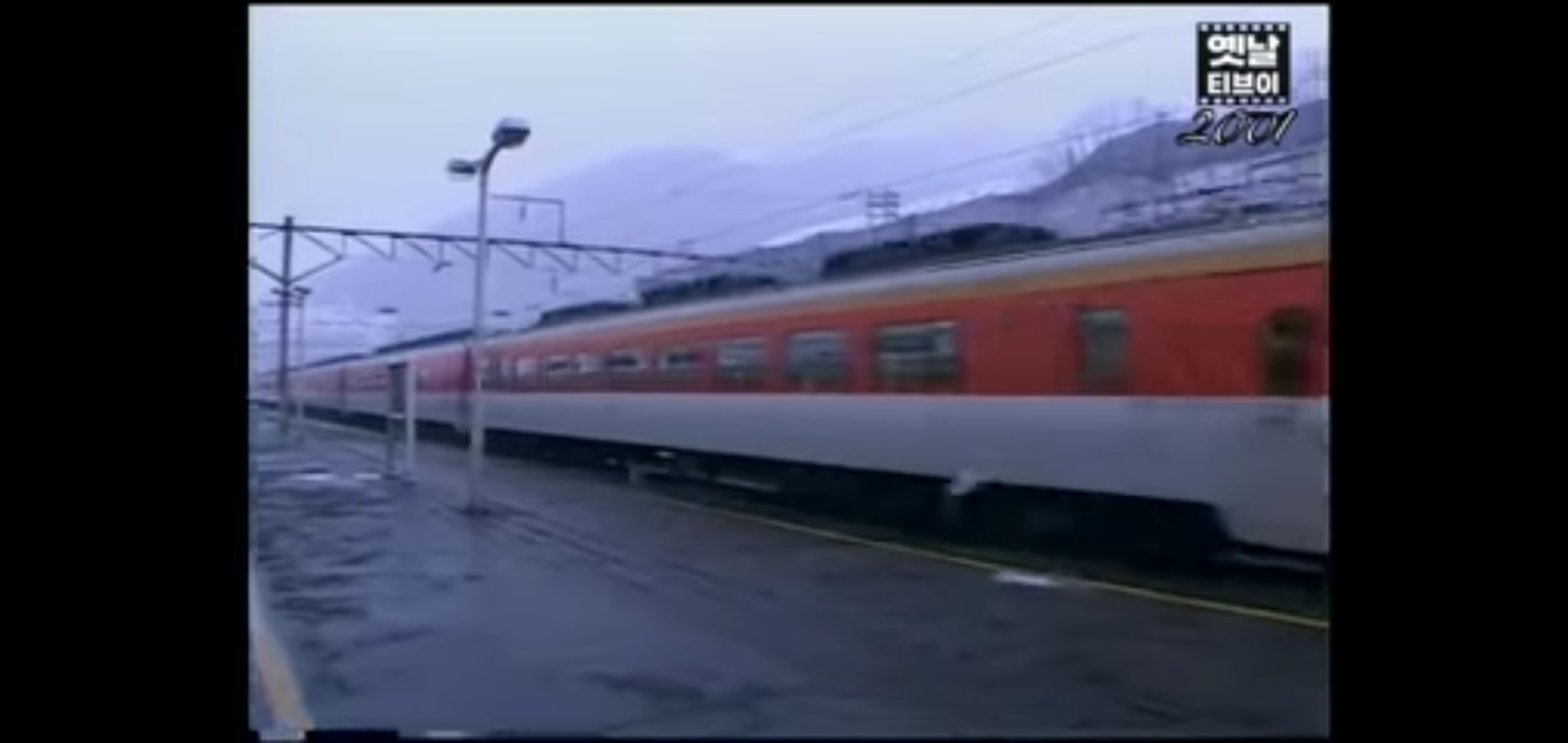 삶은계란,버터오징어.. 이제는 자판기가 대신한 추억이 되어버린 홍익회 기차 간식카트 | 인스티즈