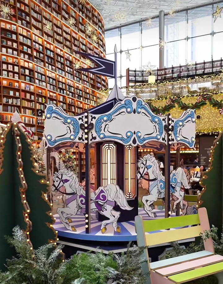 오늘 공개된 코엑스 별마당도서관 크리스마스.jpg | 인스티즈