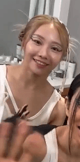 [스우파2] 뭔진모르겠지만 일단 모든걸 팀원들과 함께해주는 리아킴.gif | 인스티즈