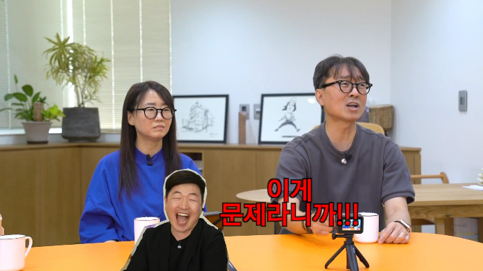 키스 한 번에 천만원인 김은희 장항준 부부 | 인스티즈