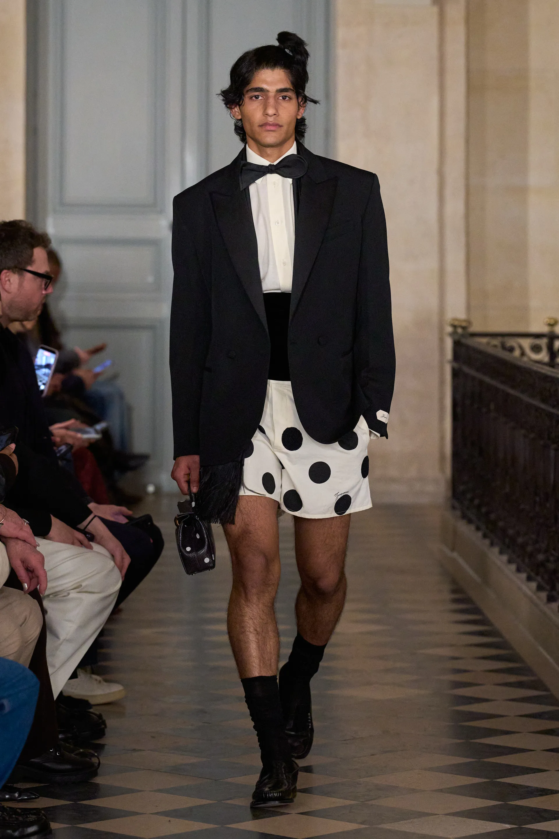 피카소에게 바쳤다는 쟈크뮈스 신상 제품들 | 인스티즈