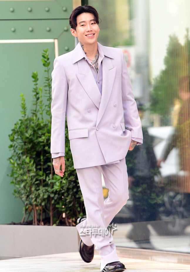 구찌 플래그십 스토어 참석한 박재범 | 인스티즈