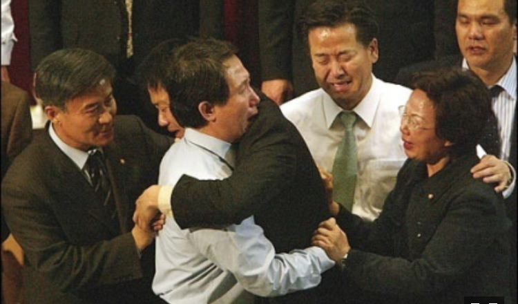 이낙연 좋은 사람 아니야? 문재인 오른팔이잖아 | 인스티즈