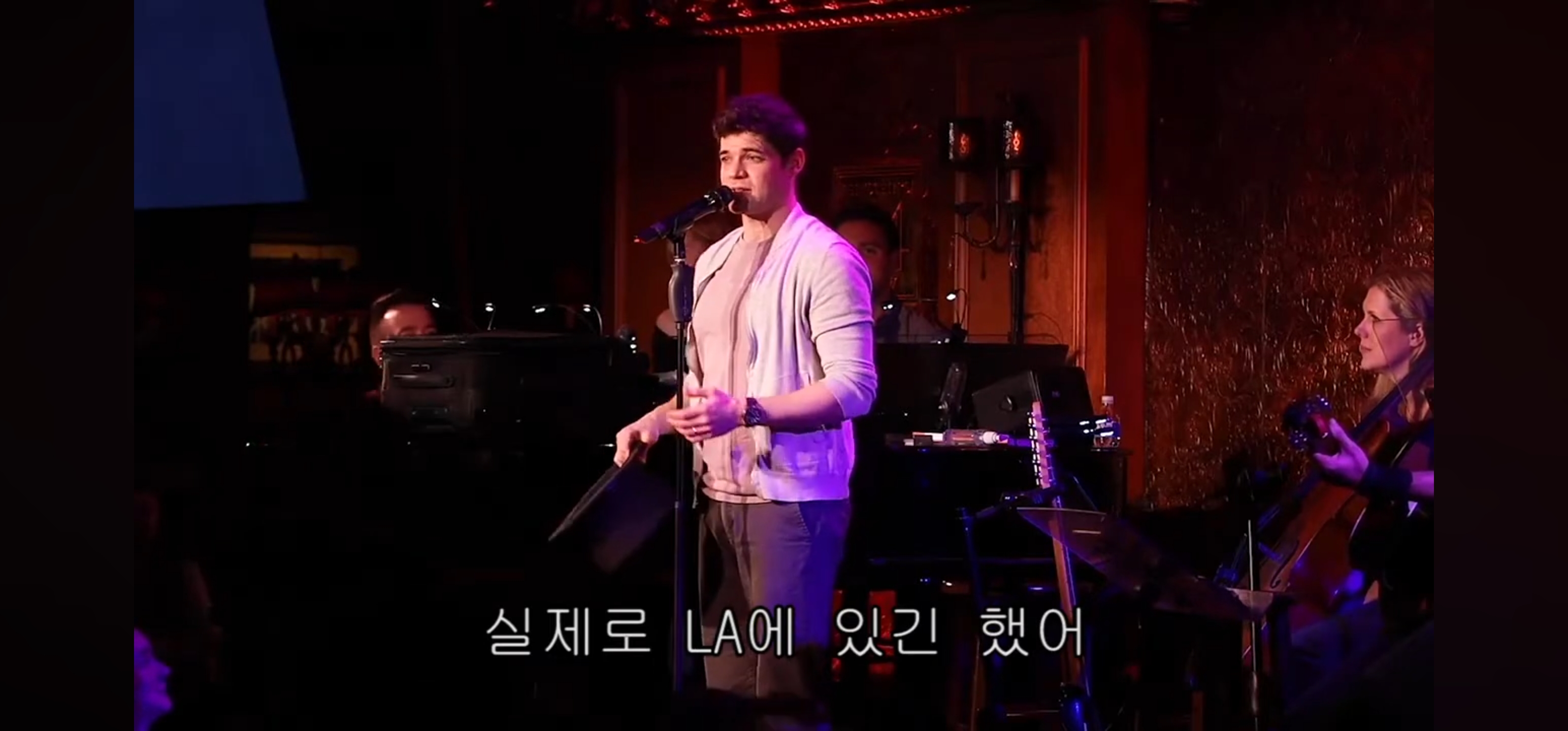 이제 와서 말하지만 휴 잭맨, 잭 에프론 대신 위대한 쇼맨이란 영화를 세상에 나온 게 한 건 나야! 그게 무슨 소리냐고?.jpg | 인스티즈